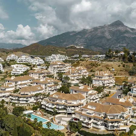 Apartment Aloha Hill Club 7 Terrace Glassed Pergola Pools
