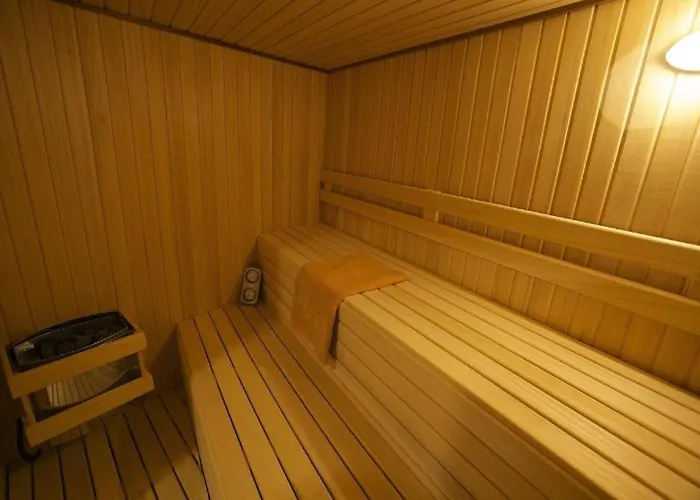 דירה Aloha Hill Club 7 Terrace Glassed Pergola Pools מארבלה