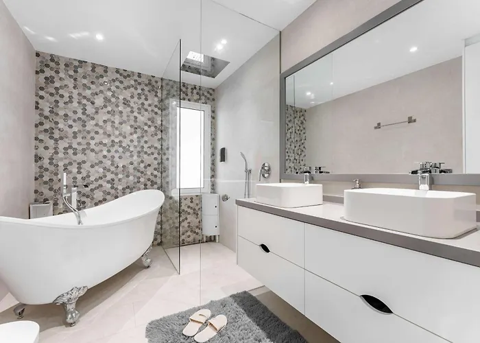 Aloha Hill Club 7 Terrace Glassed Pergola Pools