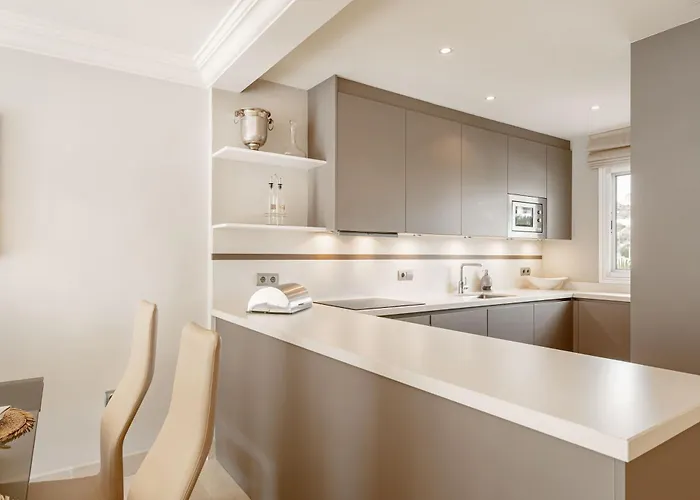 דירה Aloha Hill Club 7 Terrace Glassed Pergola Pools מארבלה