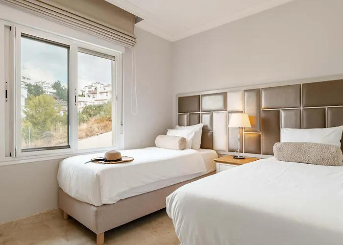 Aloha Hill Club 7 Terrace Glassed Pergola Pools * מארבלה