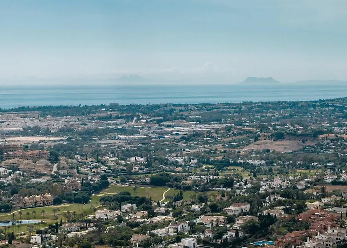 דירה Aloha Hill Club 7 Terrace Glassed Pergola Pools מארבלה